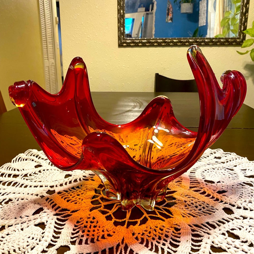 Vintage Italian Murano Art Bowl, 1950/60's Venetian freeform glass sculpture